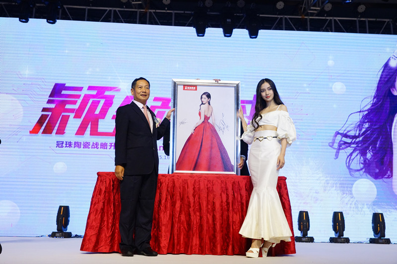  ���u��������Ů�񣬹�����Ҫ�[�Ę���23�d������e������Ʒ�Ƒ�(zh��n)������(j��)ȫ���_��
